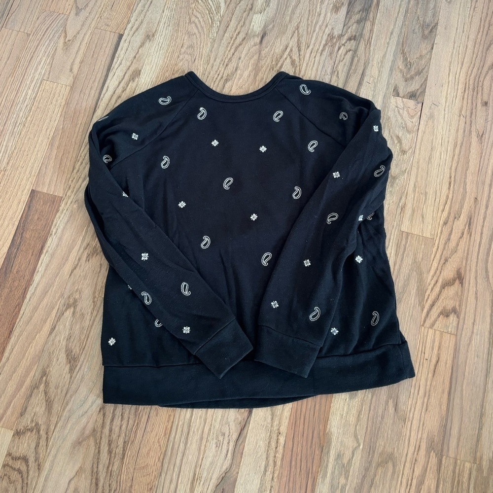 PJ Salvage Lounge Sweatshirt Black Paisley Embroidered Pullover M